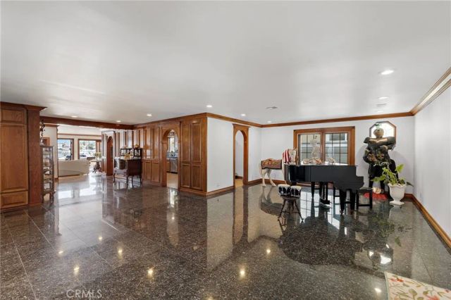 1444 W Bay Avenue, Newport Beach, CA 92661