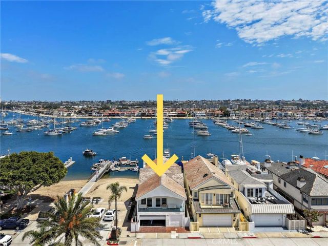 1444 W Bay Avenue, Newport Beach, CA 92661