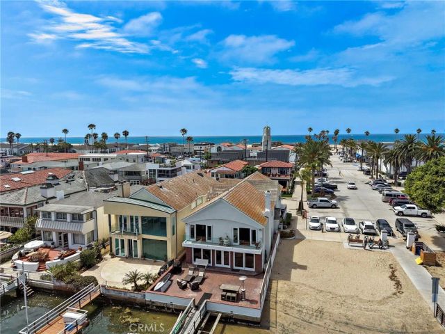 1444 W Bay Avenue, Newport Beach, CA 92661
