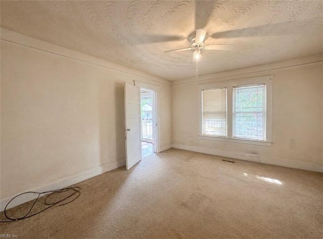 3038 Vimy Ridge AVE, Norfolk, VA 23509