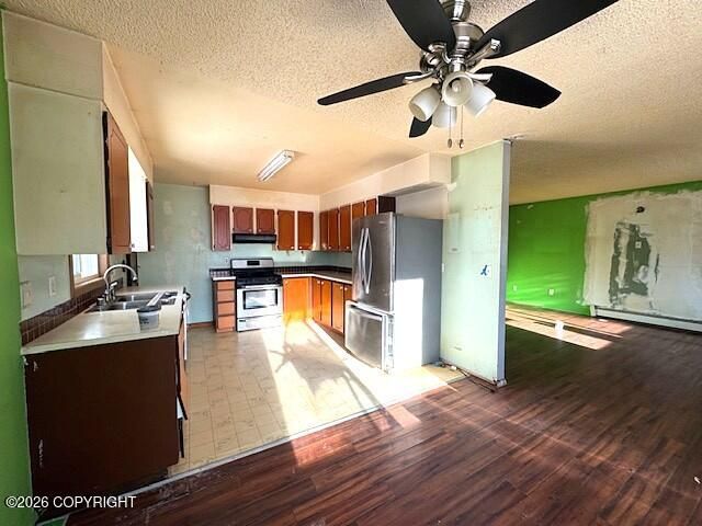 200 Sterling Court, Kenai, AK 99611