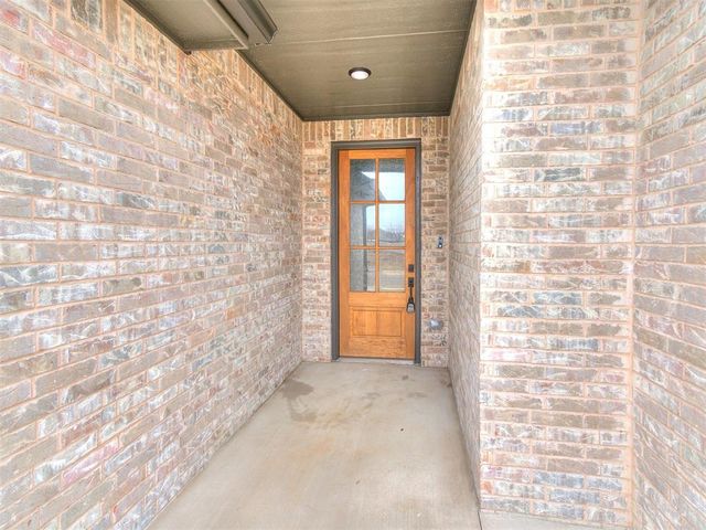 3013 SW 133rd Terrace, Oklahoma City, OK 73170