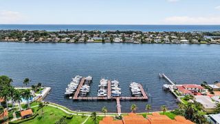103 Yacht Club Way 205, Hypoluxo, FL 33462