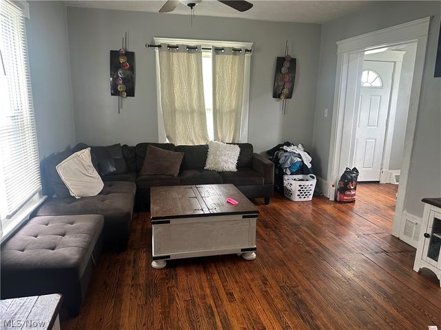 1036 E 149th Street, Cleveland, OH 44110