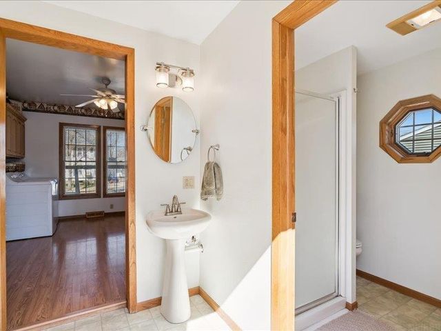 201 3rd Ave SE, Oelwein, IA 50662