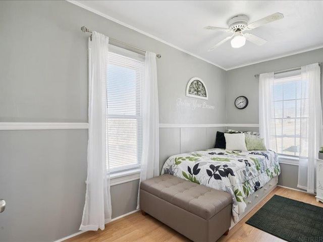 201 3rd Ave SE, Oelwein, IA 50662