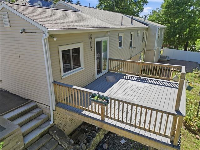 73 Lanark Rd, Malden, MA 02148