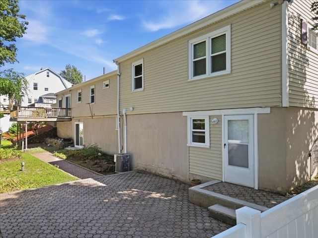 73 Lanark Rd, Malden, MA 02148