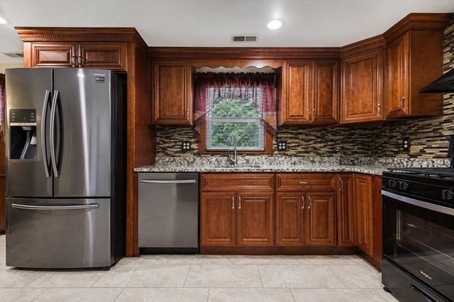 73 Lanark Rd, Malden, MA 02148