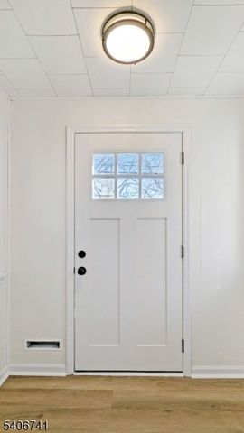 344 Maplewood Ave, Clifton City, NJ 07013