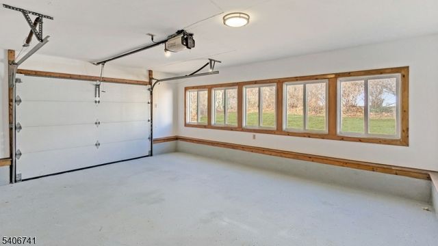 344 Maplewood Ave, Clifton City, NJ 07013