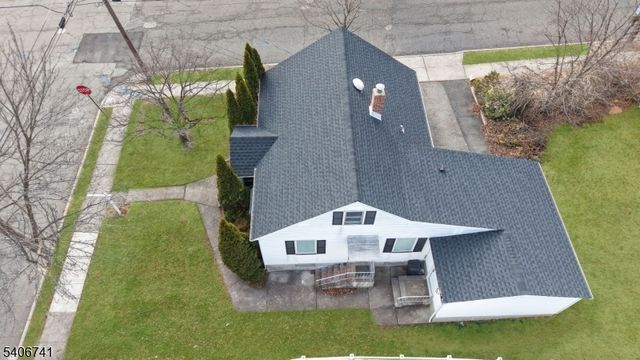 344 Maplewood Ave, Clifton City, NJ 07013