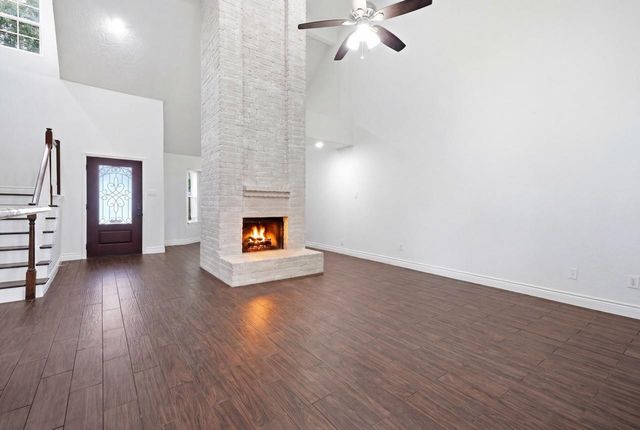 2017 Eastwind Drive, Deer Park, TX 77536