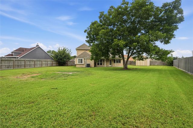 2017 Eastwind Drive, Deer Park, TX 77536