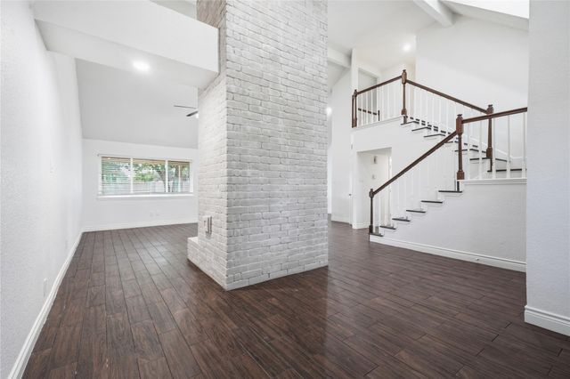 2017 Eastwind Drive, Deer Park, TX 77536