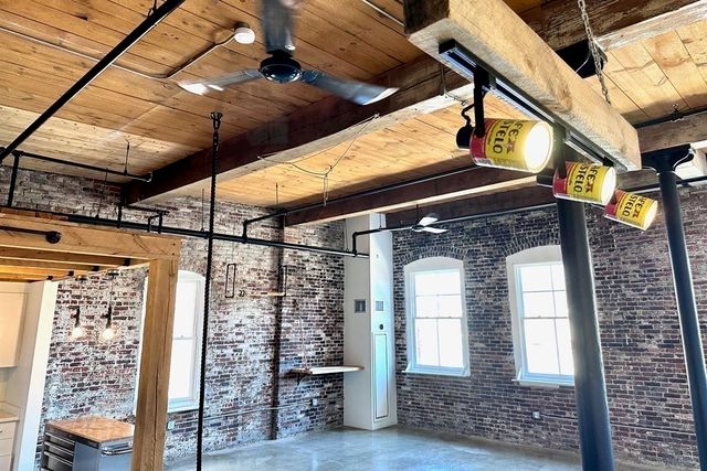 172 Middle St 311, Lowell, MA 01852