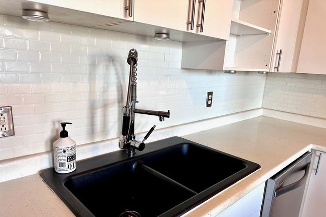172 Middle St 311, Lowell, MA 01852