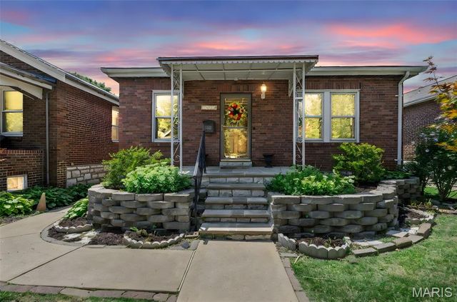 5610 Milentz Avenue, St Louis, MO 63109
