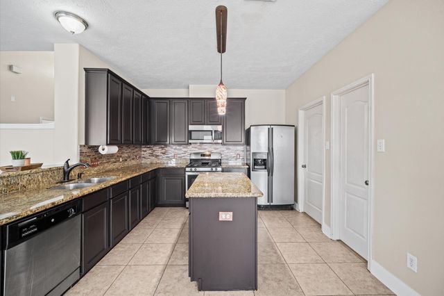 8711 Sandusky Court, Tomball, TX 77375