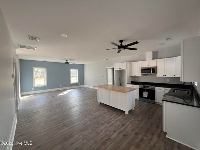 218 White Street, Vanceboro, NC 28586