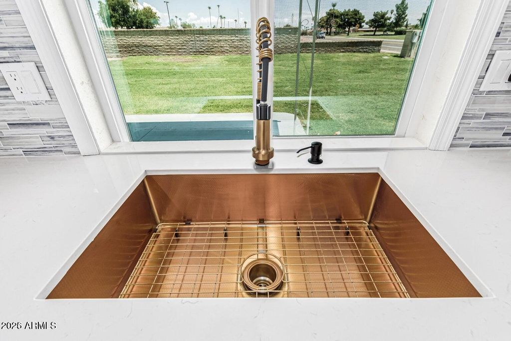 15401 N CAMEO Drive, Sun City, AZ 85351 — photo 4