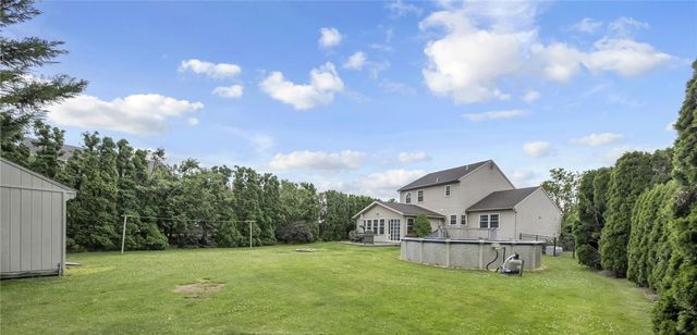 163 Silo Circle, Upper Nazareth Twp, PA 18064
