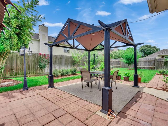 13315 Georgetown Drive, Sugar Land, TX 77478