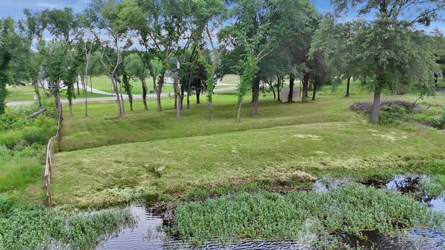 1511 Shoreline Drive, Mabank, TX 75143