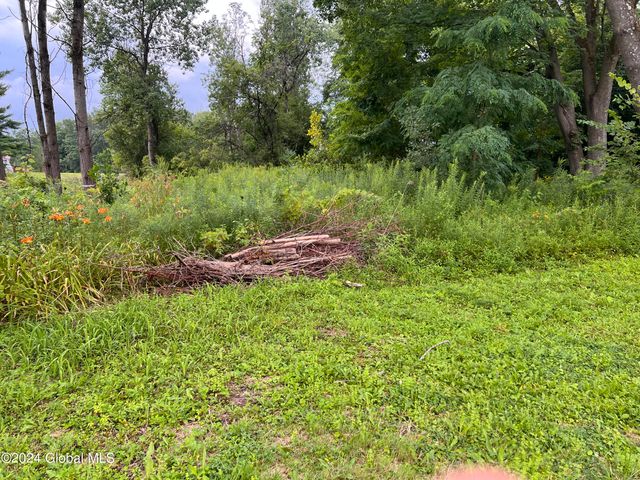 140 E State Street, Johnstown, NY 12095