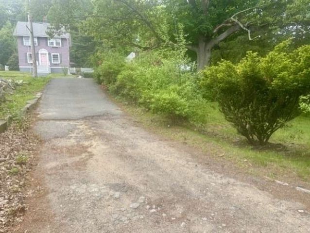 76 Summer Ave, Reading, MA 01867
