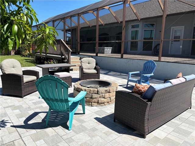392 Yellowbird ST, Marco Island, FL 34145