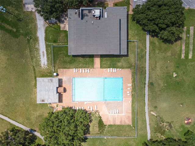 4000 Marana Drive, Granbury, TX 76048