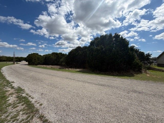 4000 Marana Drive, Granbury, TX 76048