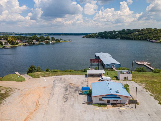 4000 Marana Drive, Granbury, TX 76048