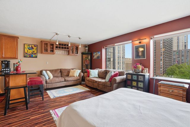 15 S 1st Street A606, Minneapolis, MN 55401