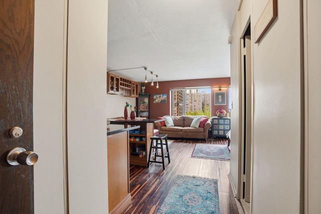 15 S 1st Street A606, Minneapolis, MN 55401