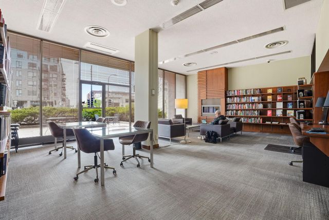 15 S 1st Street A606, Minneapolis, MN 55401