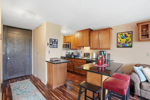 15 S 1st Street A606, Minneapolis, MN 55401