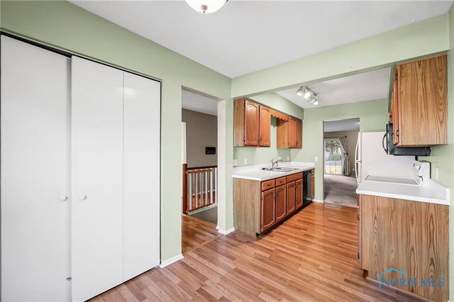 54 Homestead Place, 54, Maumee, OH 43537