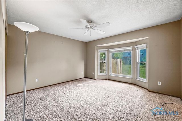 54 Homestead Place, 54, Maumee, OH 43537