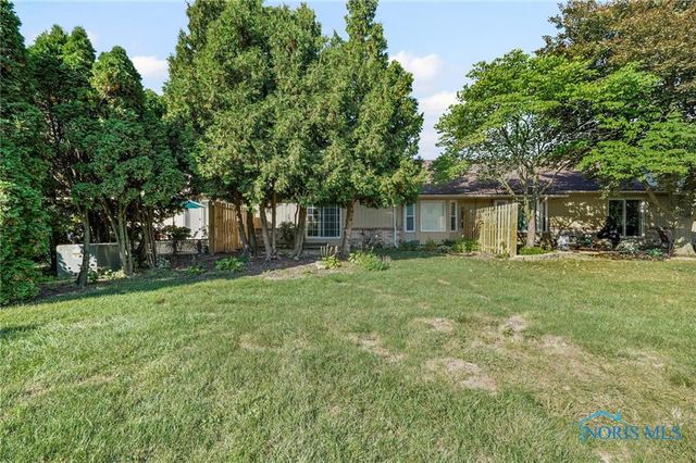 54 Homestead Place, 54, Maumee, OH 43537