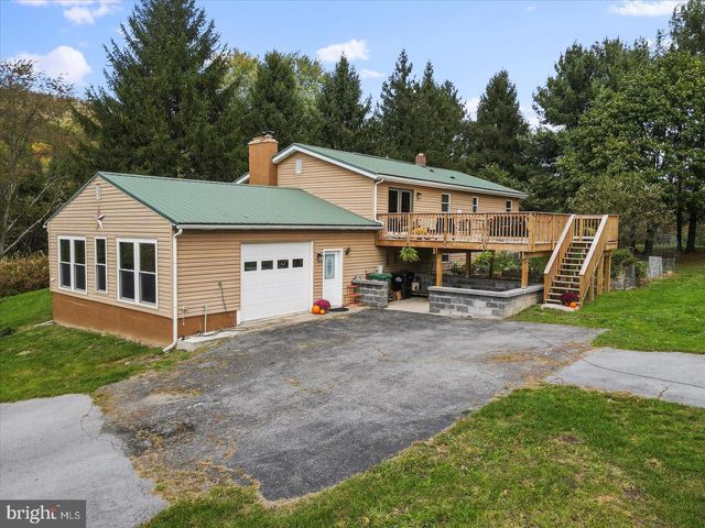 8470 WARD DRIVE, Mercersburg, PA 17236