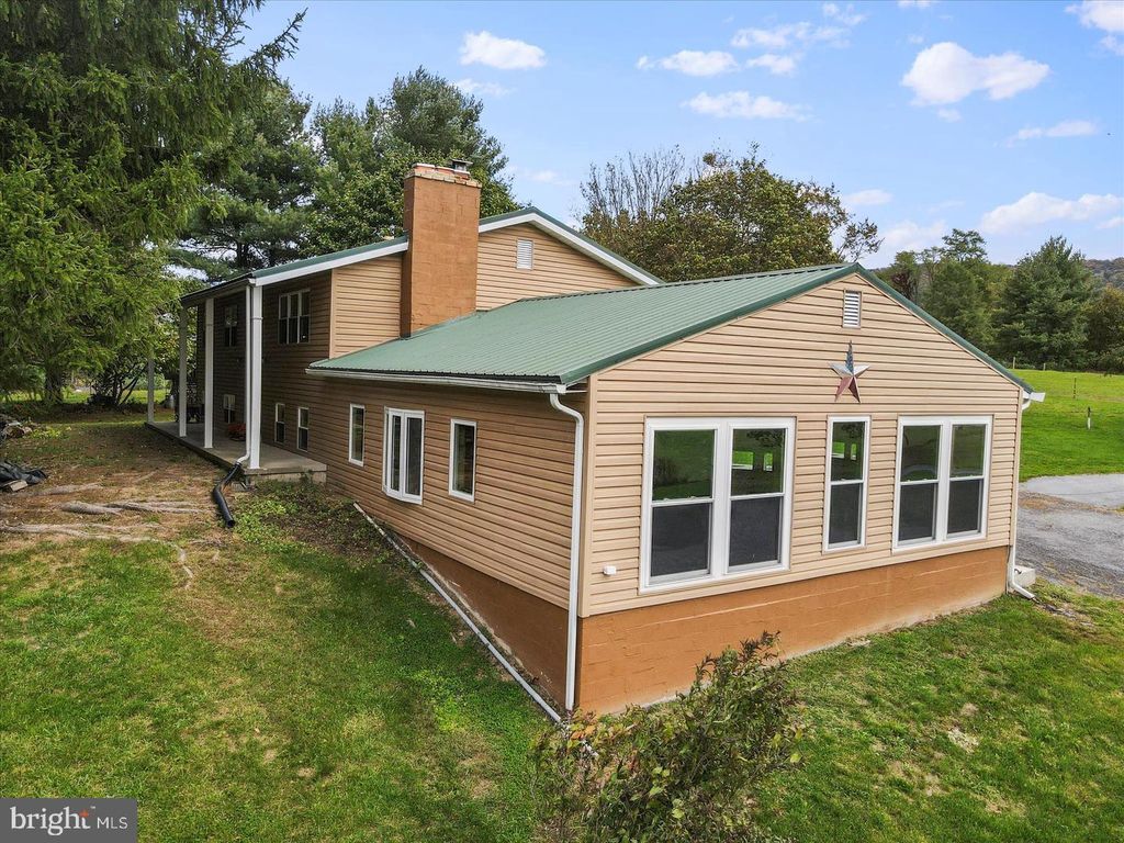 8470 WARD DRIVE, Mercersburg, PA 17236
