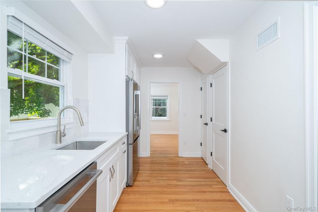 208 Lincoln Avenue, Eastchester, NY 10709