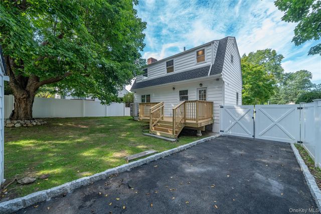 208 Lincoln Avenue, Eastchester, NY 10709