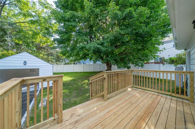 208 Lincoln Avenue, Eastchester, NY 10709