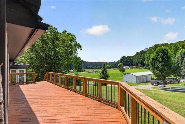 34 Bodie Road, Talking Rock, GA 30175
