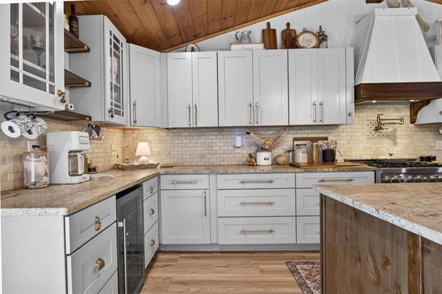 34 Bodie Road, Talking Rock, GA 30175