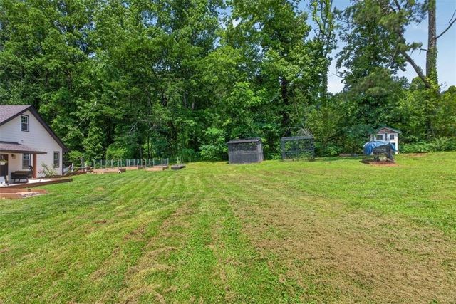 34 Bodie Road, Talking Rock, GA 30175