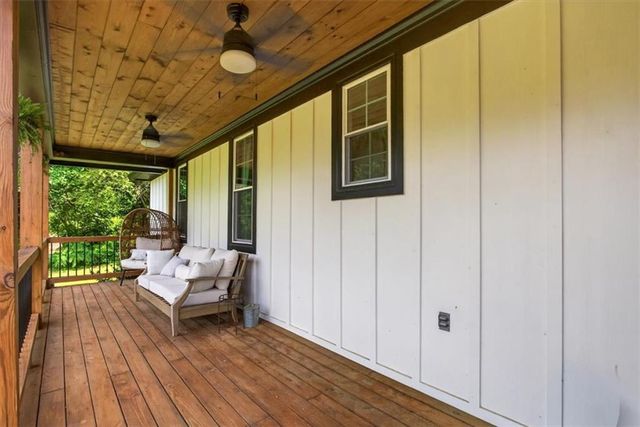 34 Bodie Road, Talking Rock, GA 30175
